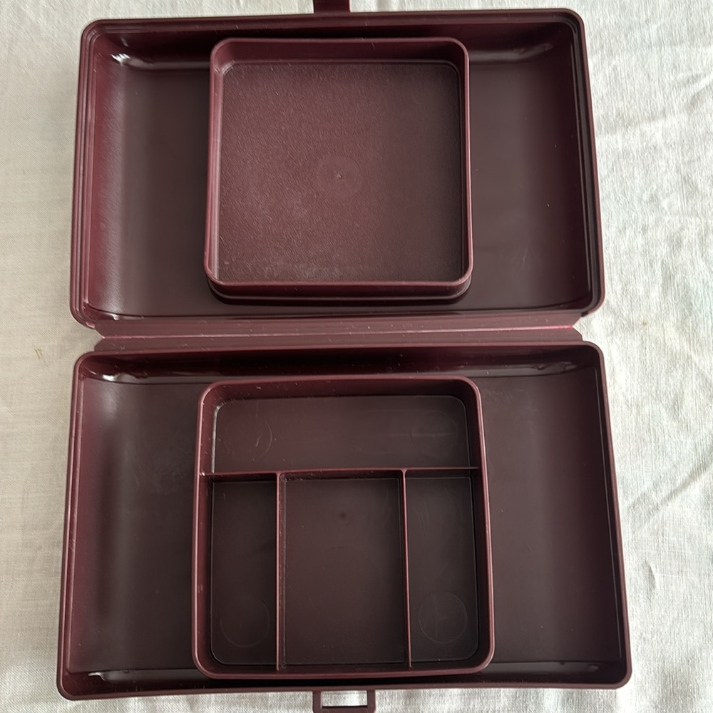 Vintage Tupperware Tuppercraft #1624 Brown Personal Valet Travel Case Or…